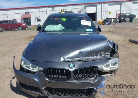 2017 BMW 330I xDrive z USA, uszkodzony, nr VIN WBA8D9C33HA004810